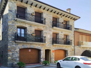 Apartamentos Turismo Rural Casa Alfós